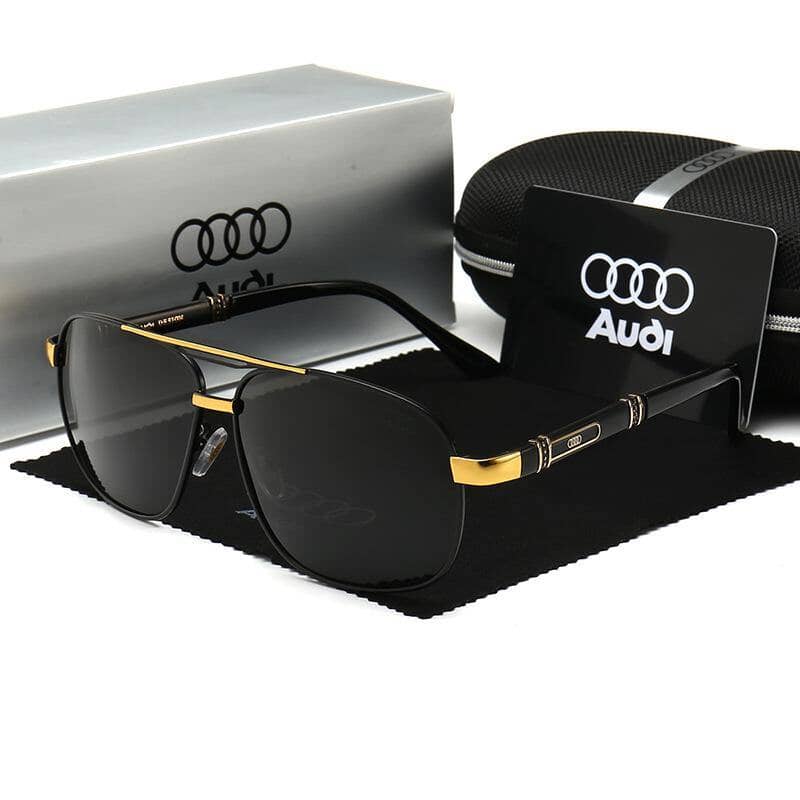 Audi A4 Wons Store Preto-Gold 