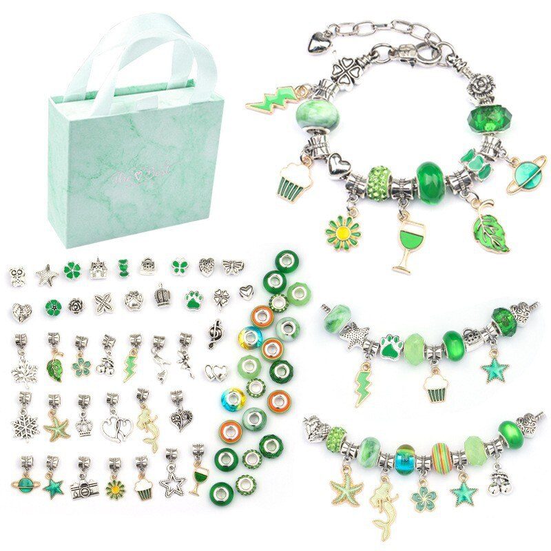 3 Braceletes + 60 Pingentes para você montar do seu jeito! Wons Store Verde 